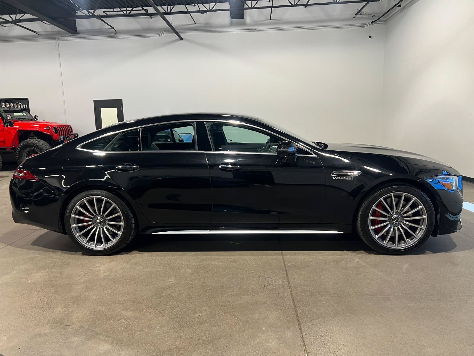 Used 2024 Mercedes-Benz AMG GT 63 image 2