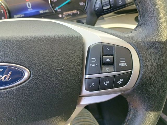 Used 2022 Ford Explorer XLT w/ Equipment Group 202A image 31