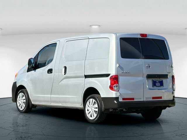 Used 2015 Nissan NV200 SV w/ Technology Package FWD image 4