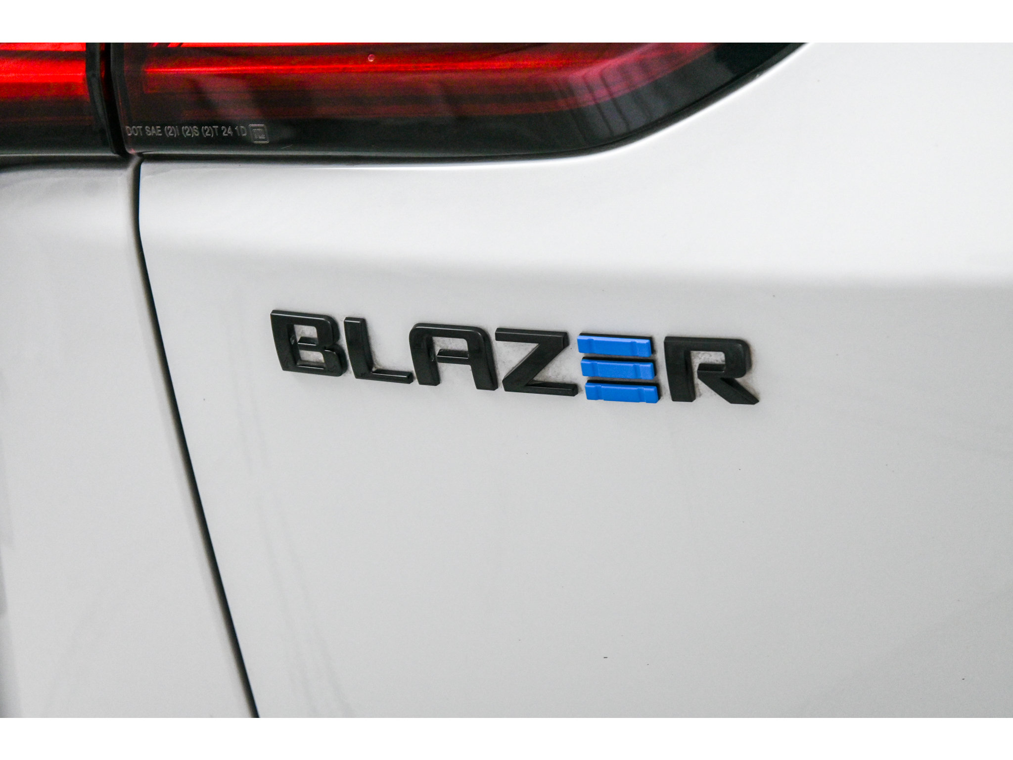 Used 2024 Chevrolet Blazer EV RS AWD/4WD image 52
