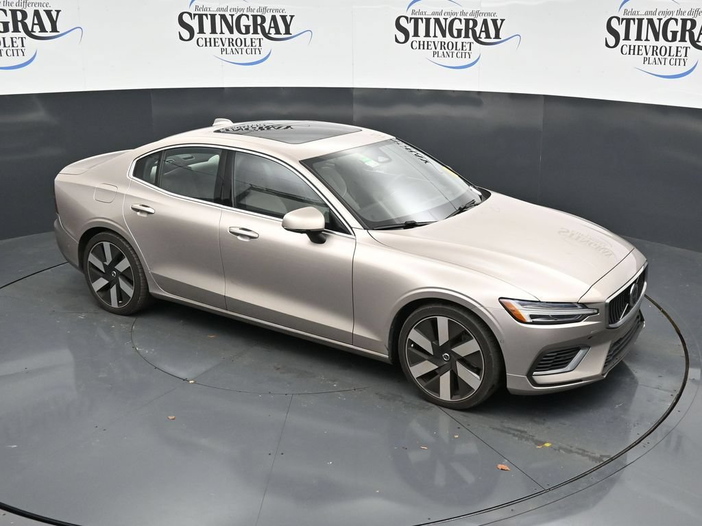 Used 2023 Volvo S60 T8 Ultimate AWD/4WD image 18