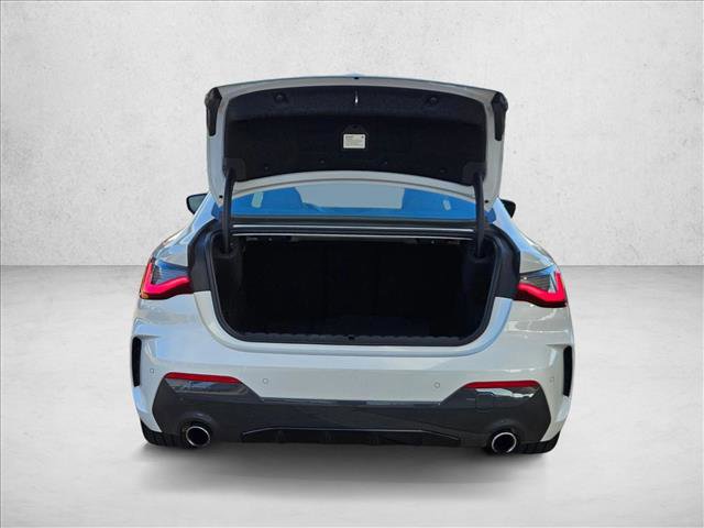 Used 2022 BMW 430i Coupe w/ M Sport Package RWD image 8