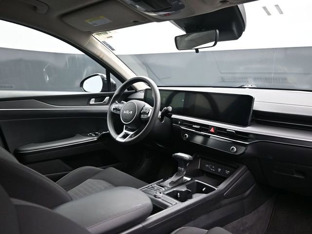 Used 2025 Kia K5 LXS image 26