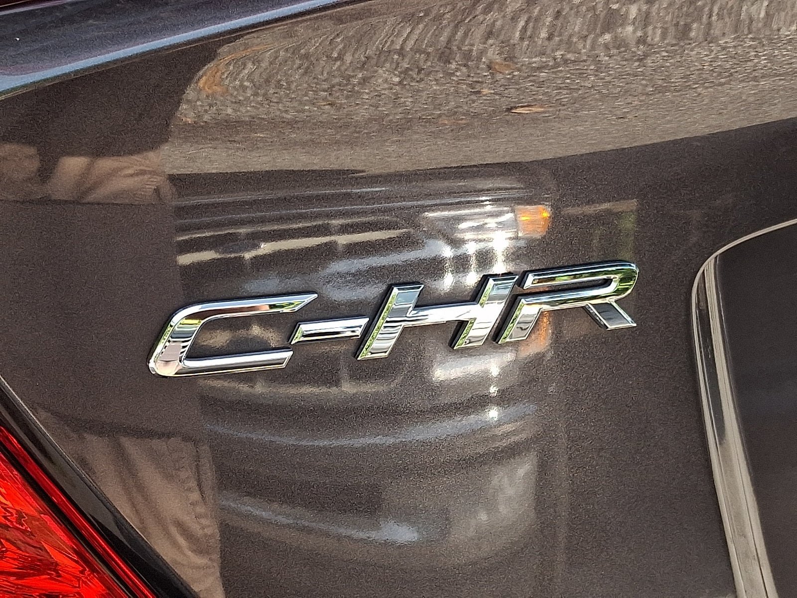 Certified 2021 Toyota C-HR LE FWD image 30