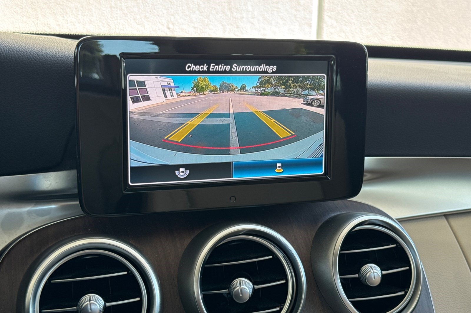 Used 2019 Mercedes-Benz C 300 4MATIC Sedan image 25