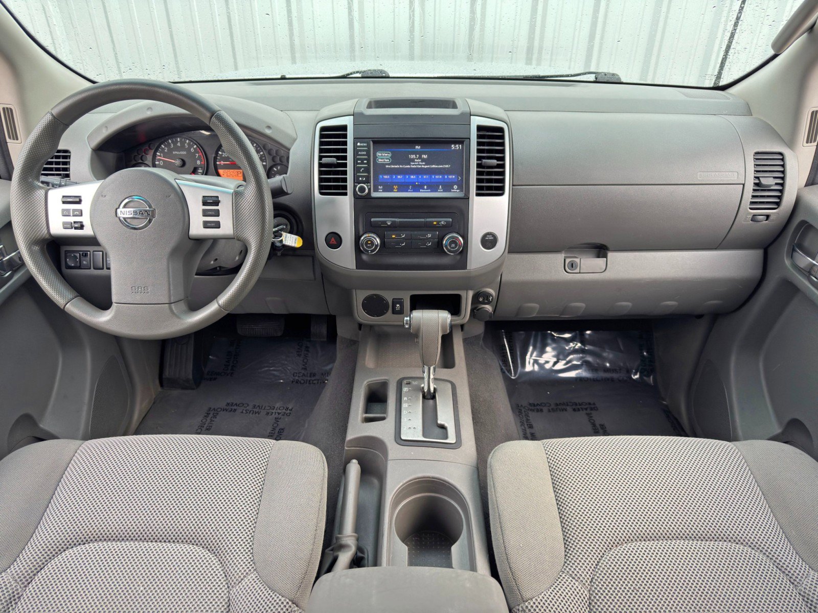 Used 2019 Nissan Frontier SV image 10