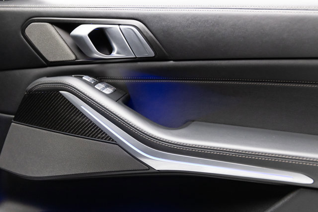 Used 2024 BMW X7 M60i w/ Executive Package image 71