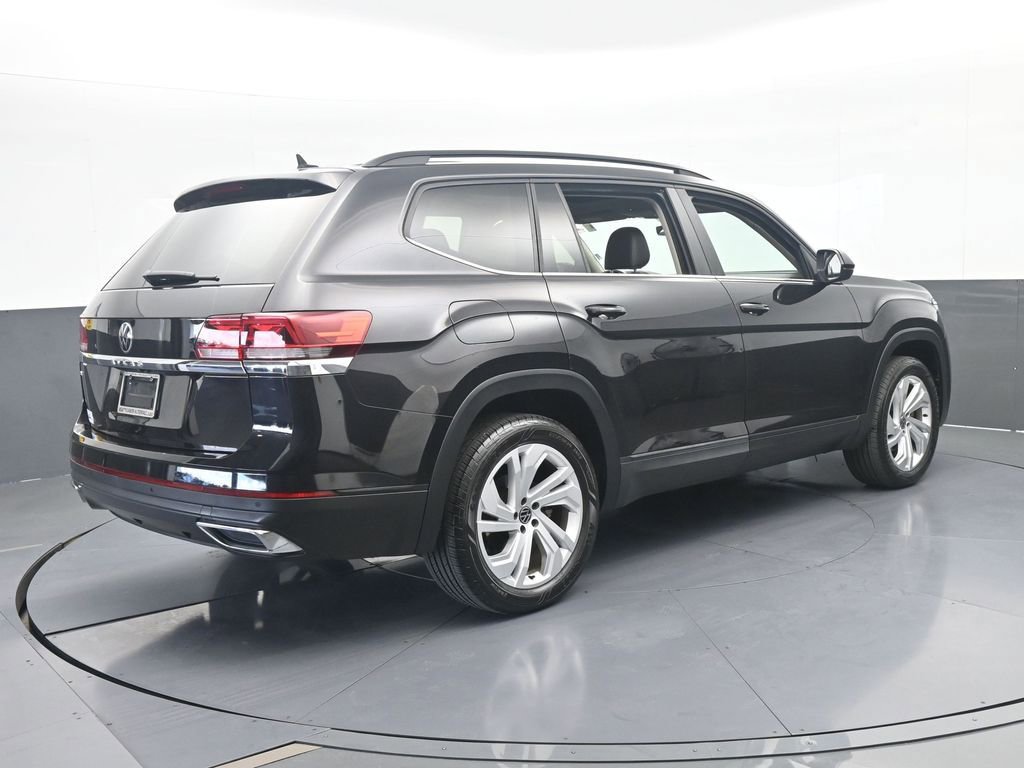Used 2021 Volkswagen Atlas SE w/ Panoramic Sunroof Package FWD image 6