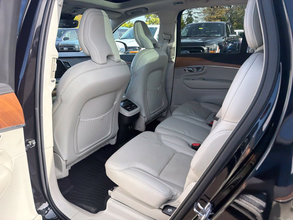 Used 2019 Volvo XC90 T6 Inscription w/ Luxury Package AWD/4WD image 13