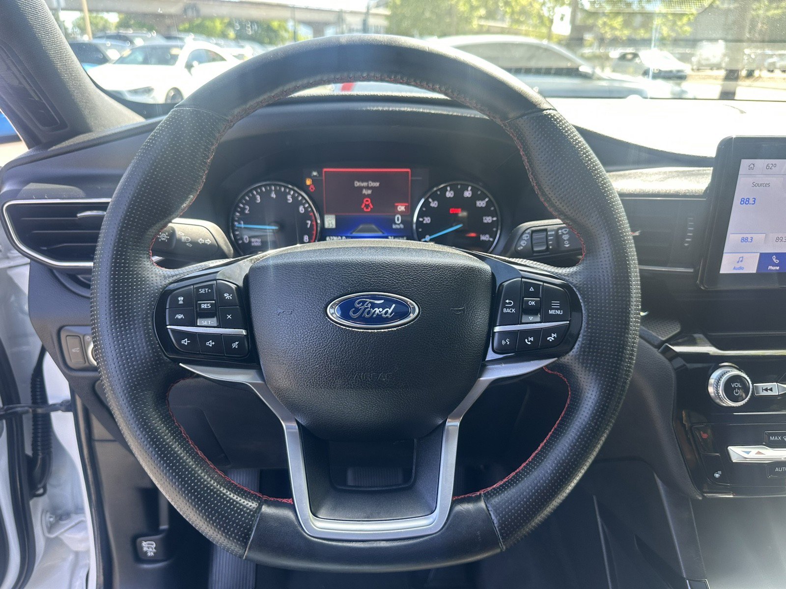 Used 2022 Ford Explorer ST-Line w/ Class IV Trailer Tow Package RWD image 14