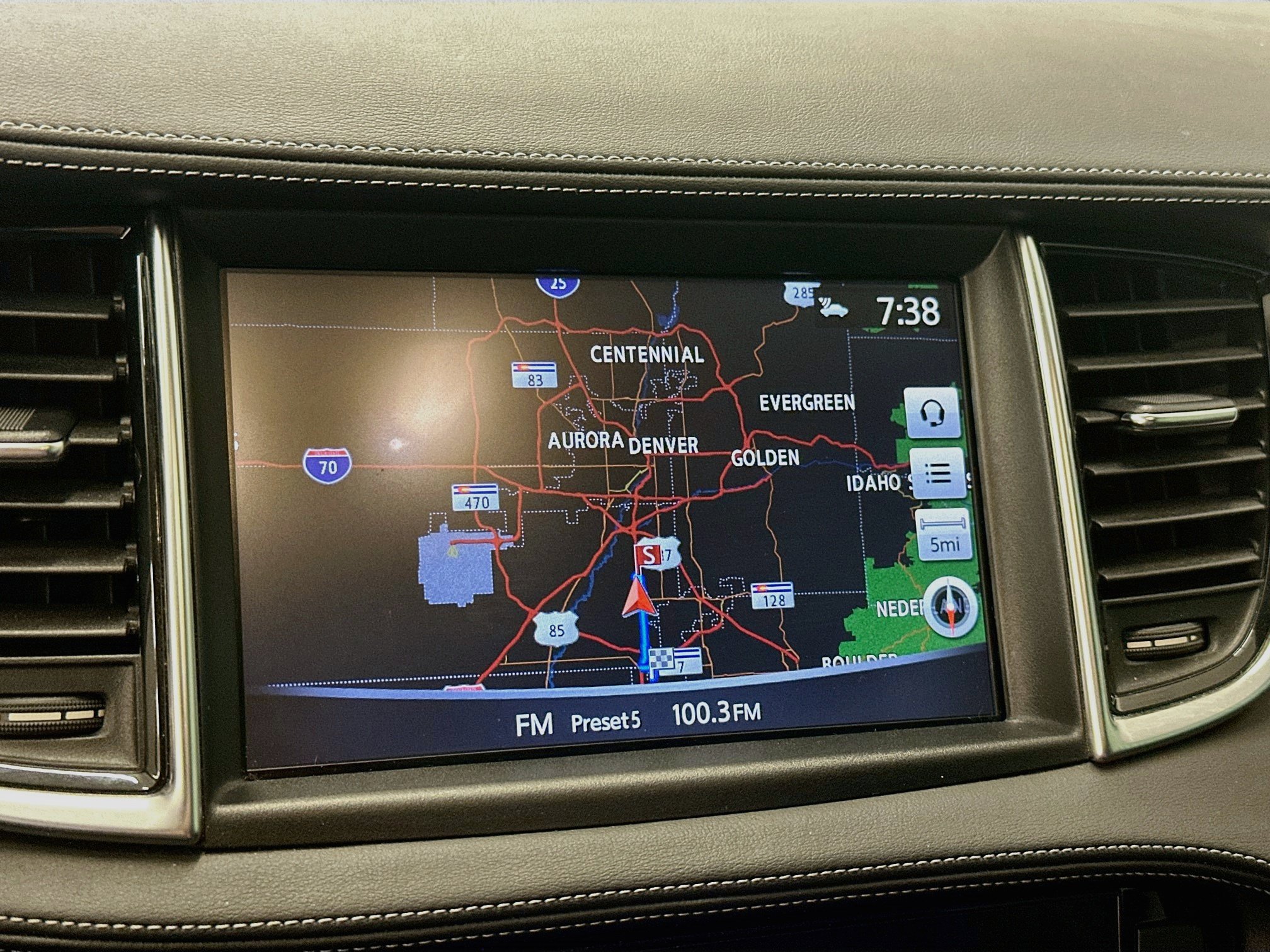 Used 2019 INFINITI QX50 Luxe w/ Navigation Package AWD/4WD image 22