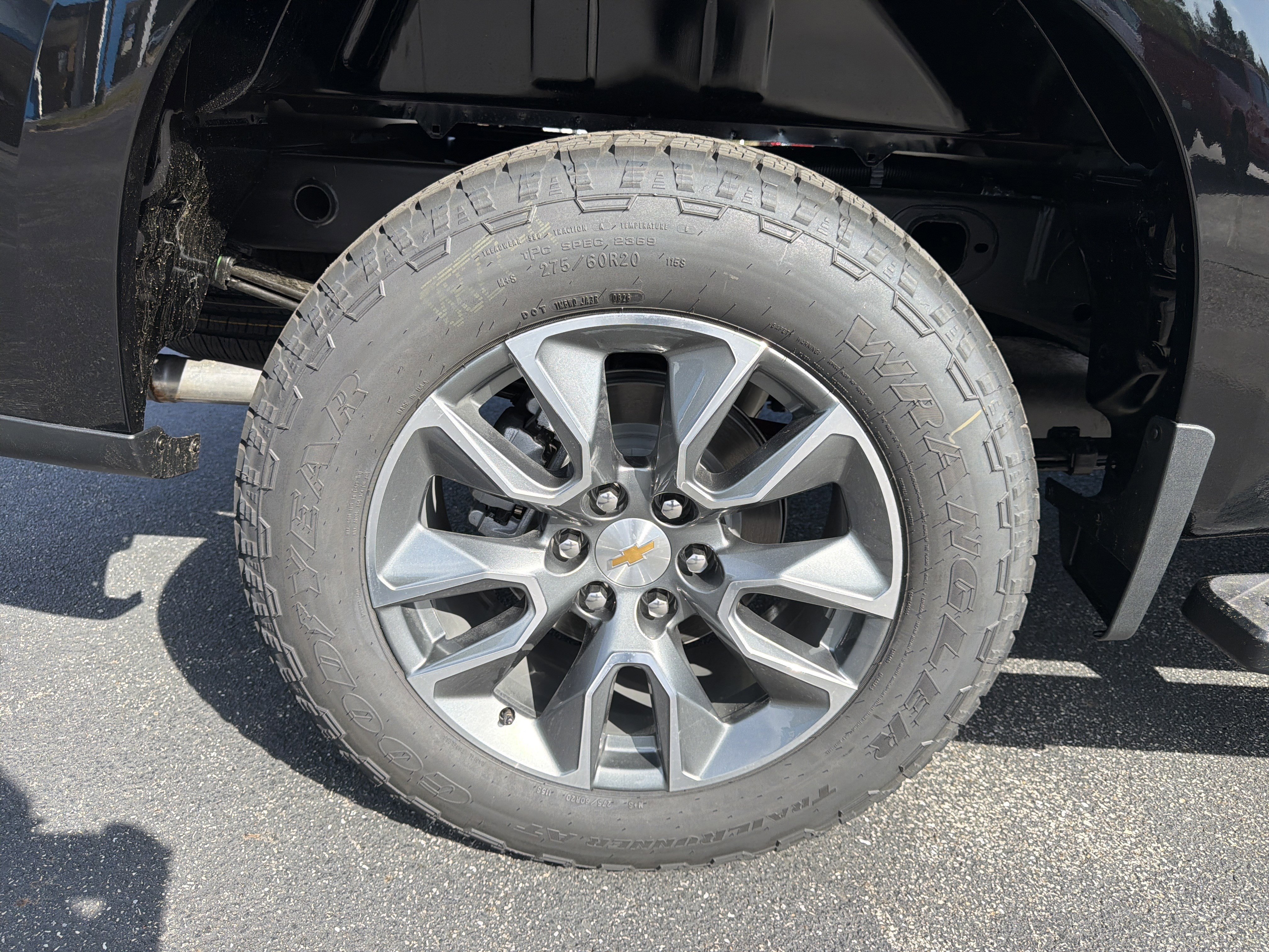 New 2026 Chevrolet Silverado 1500 LT w/ Z71 Off-Road Package AWD/4WD image 17