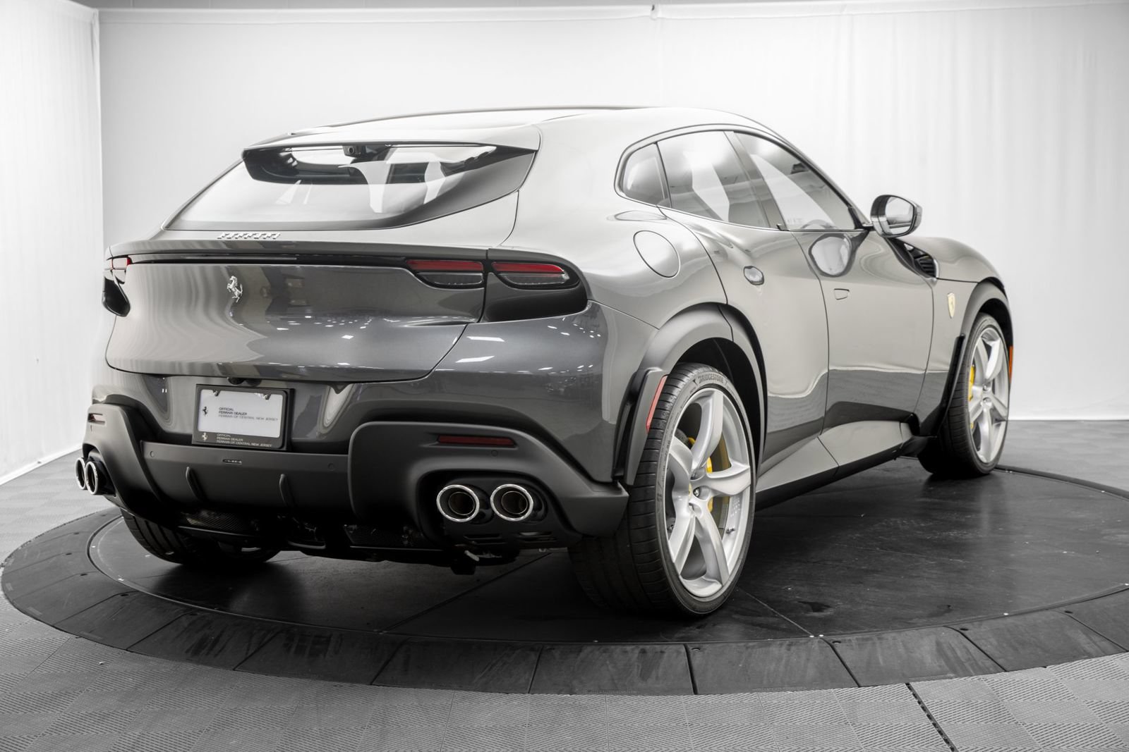 Used 2026 Ferrari Purosangue AWD/4WD image 8