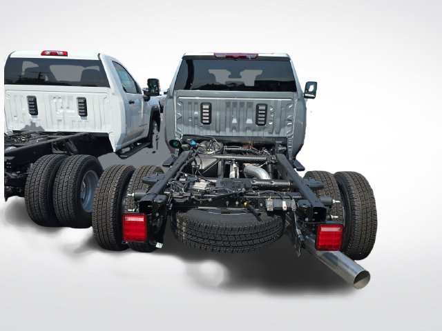 New 2026 GMC Sierra 3500 Pro w/ Convenience Package AWD/4WD image 4