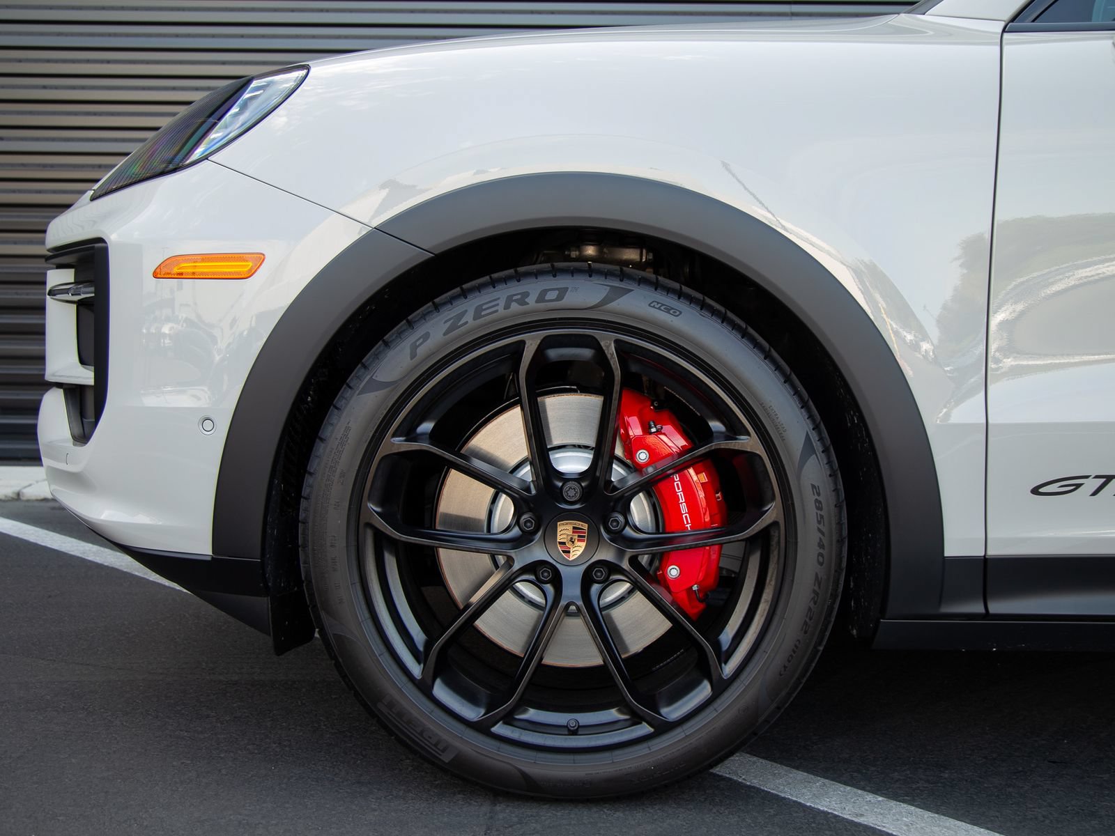 New 2026 Porsche Cayenne GTS AWD/4WD image 11