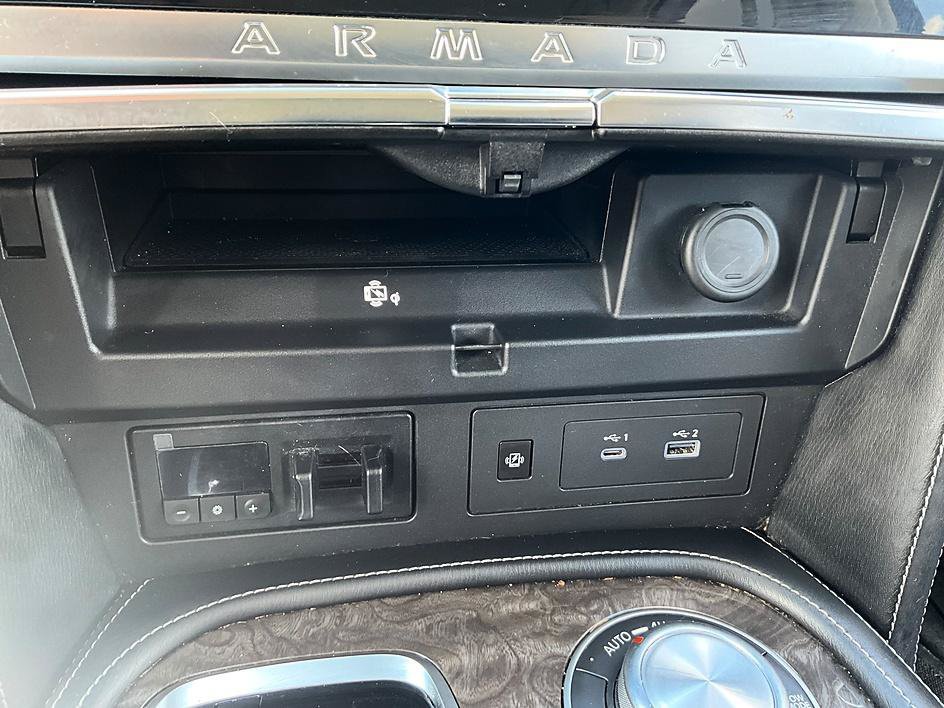 Used 2023 Nissan Armada Platinum w/ Captain's Chairs Package AWD/4WD image 23