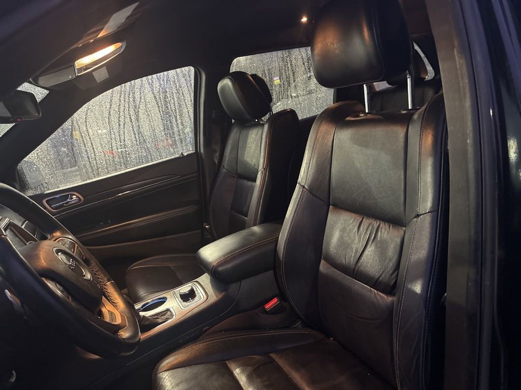 Used 2016 Jeep Grand Cherokee Limited image 18