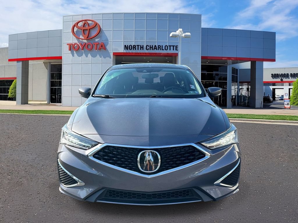 Used 2019 Acura ILX w/ Premium Package FWD image 2