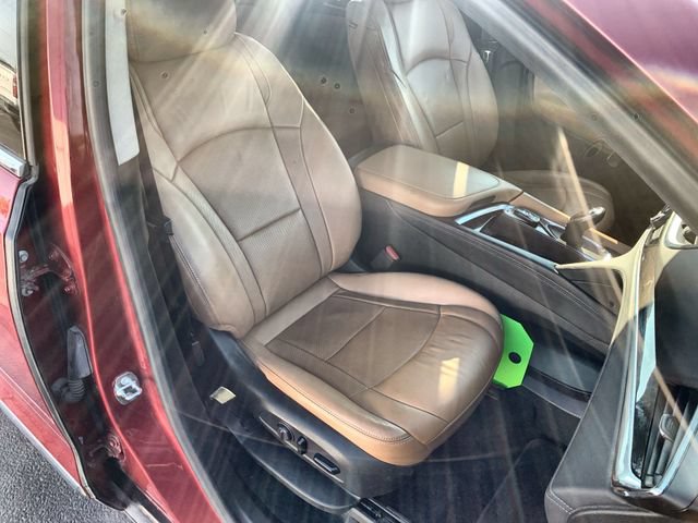 Used 2018 Buick Enclave Essence FWD image 26