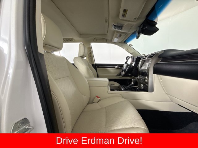 Used 2020 Lexus GX 460 Premium AWD/4WD image 25