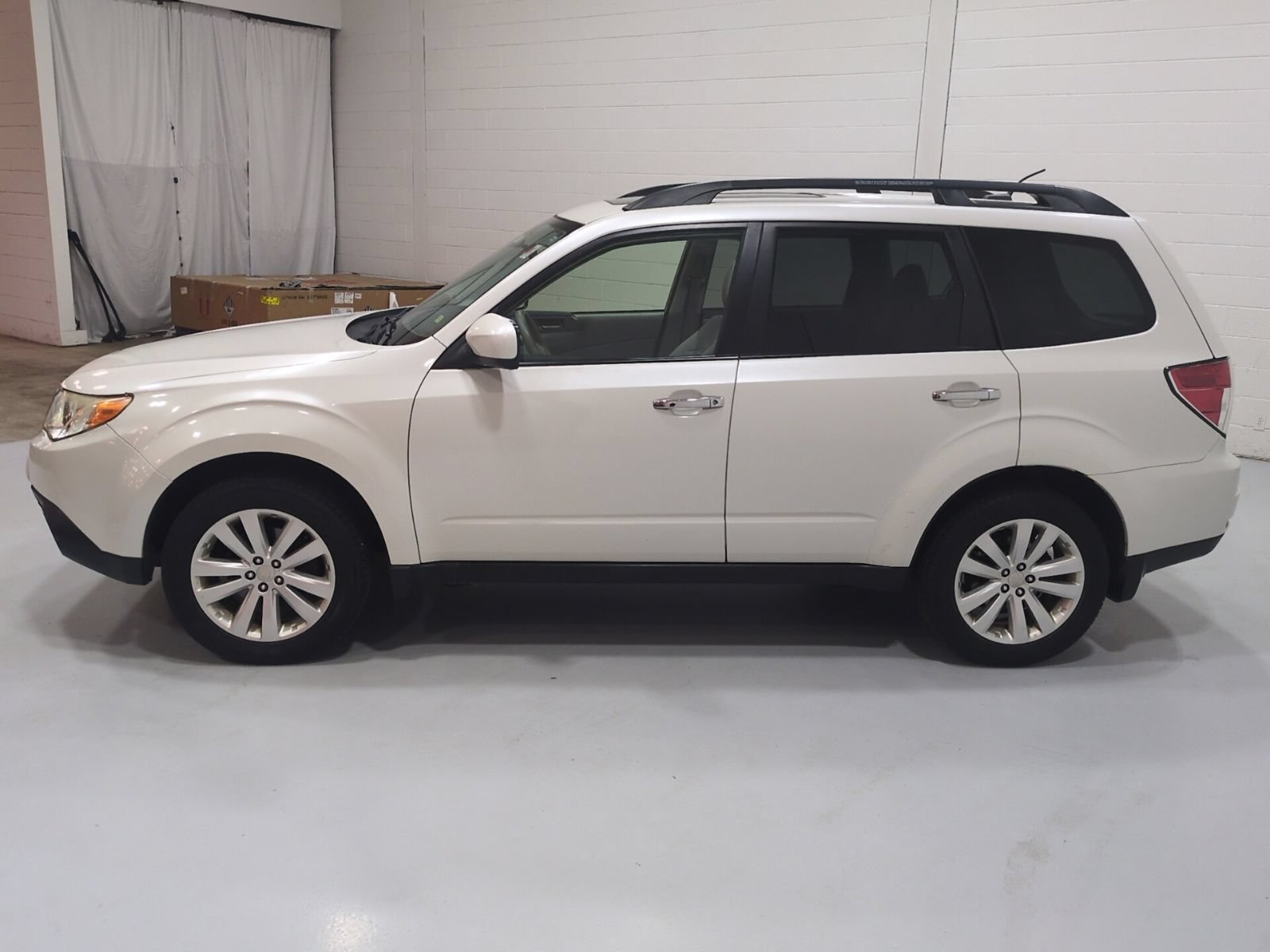Used 2012 Subaru Forester 2.5X Premium AWD/4WD image 6