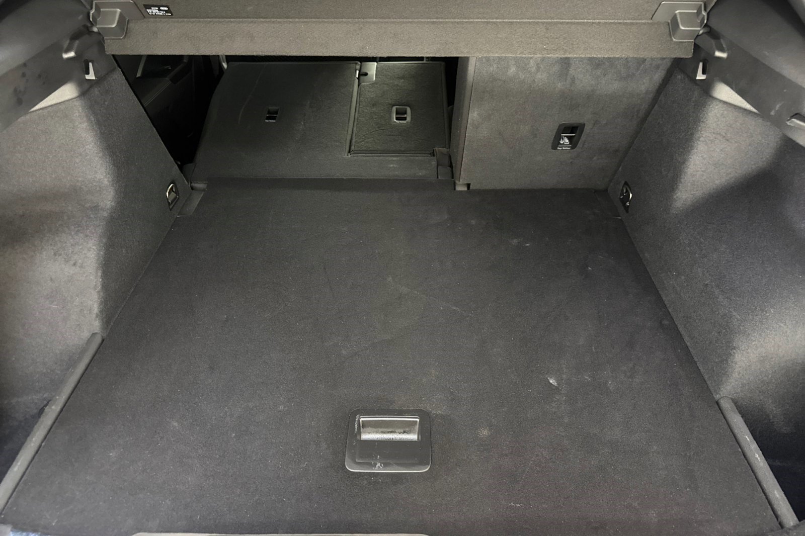 Used 2022 Audi Q3 2.0T Premium image 32