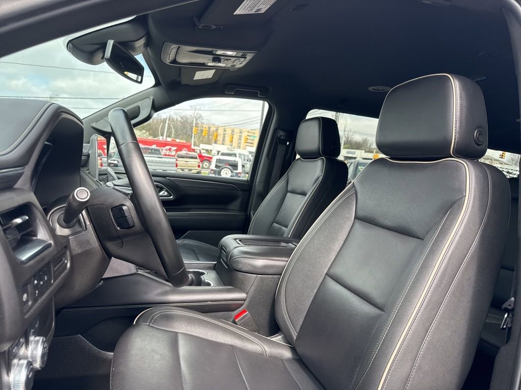 Used 2024 GMC Yukon XL SLT image 19