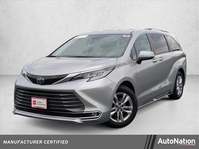 Certified 2022 Toyota Sienna Limited image 1