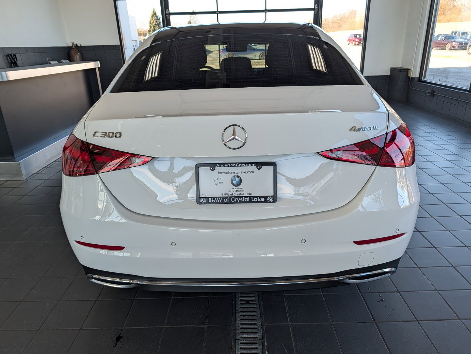 Used 2024 Mercedes-Benz C 300 4MATIC Sedan image 3