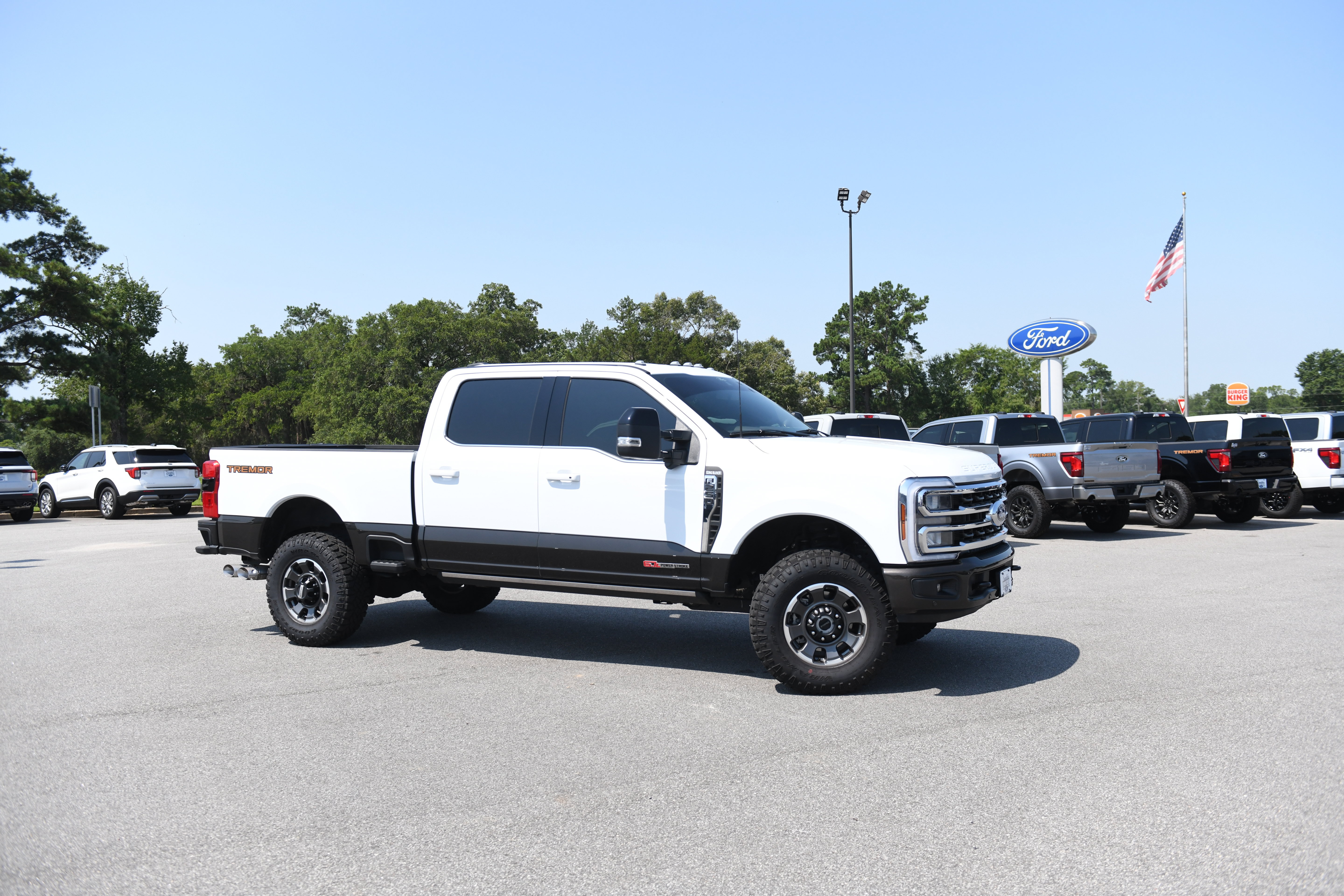 Used 2024 Ford F250 King Ranch w/ Tremor Off-Road Package AWD/4WD image 2