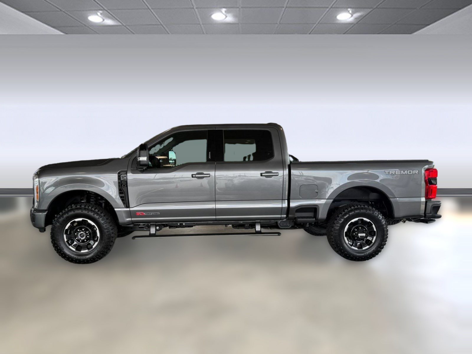 Used 2026 Ford F350 Lariat w/ Tremor Off-Road Package AWD/4WD image 2