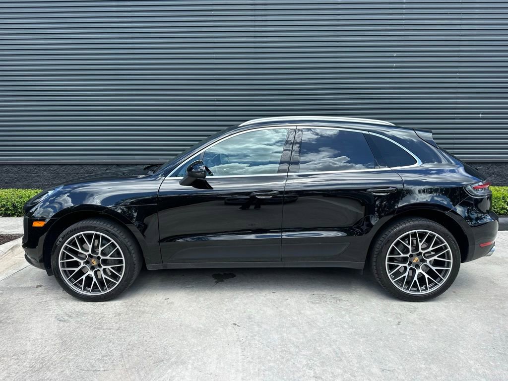 Certified 2019 Porsche Macan S image 2