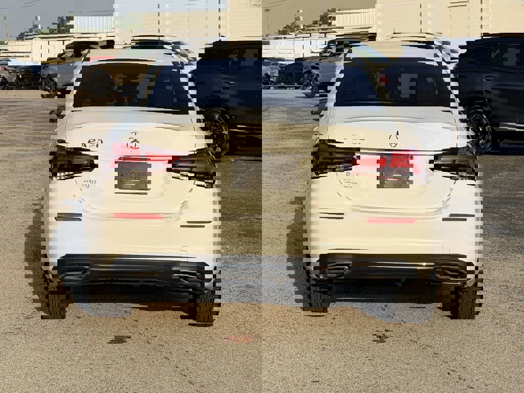 Used 2022 Mercedes-Benz A 220 image 7