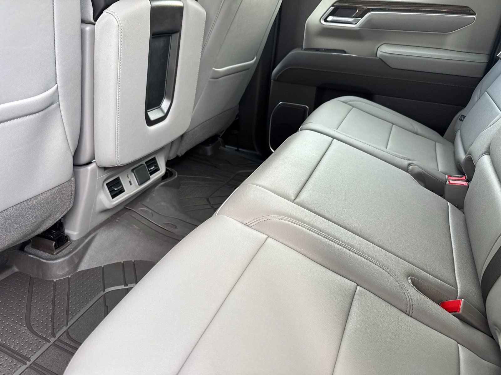 New 2026 Chevrolet Silverado 1500 LT w/ Safety Package image 12