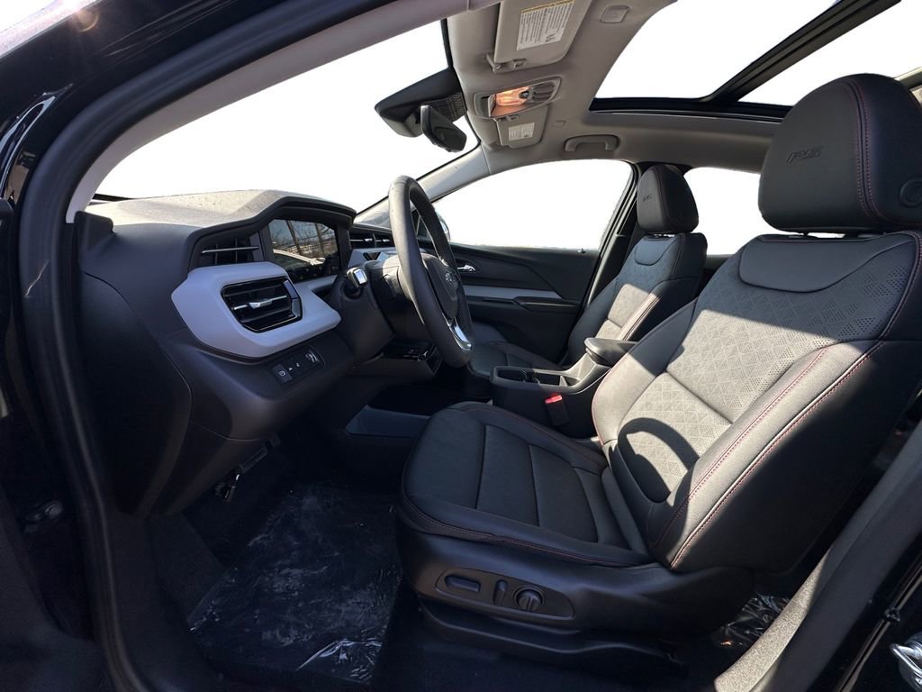 New 2027 Chevrolet Bolt RS w/ Technology Package FWD image 9