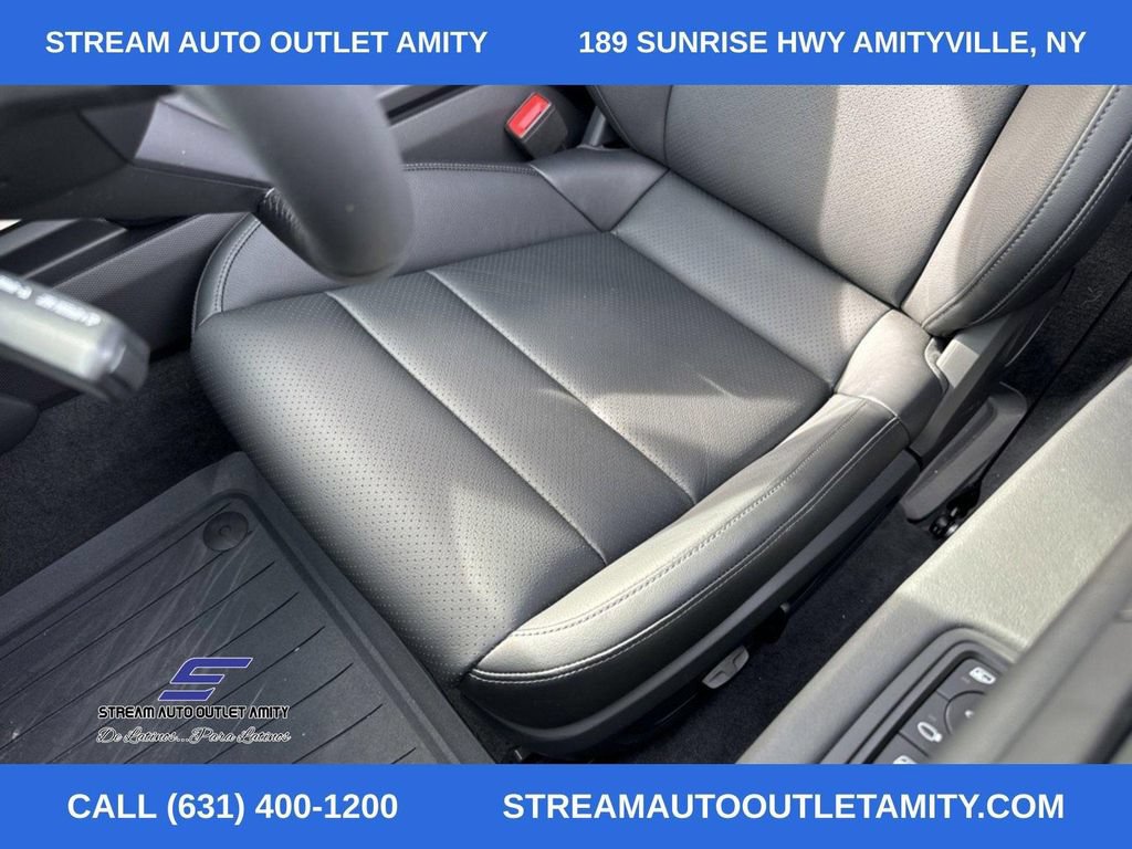 Used 2023 Porsche Taycan 4S AWD/4WD image 45