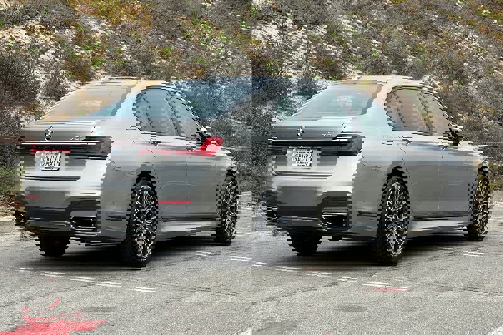 Used 2022 BMW 740i w/ M Sport Package image 2