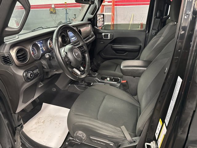 Used 2018 Jeep Wrangler Unlimited Sport S image 24