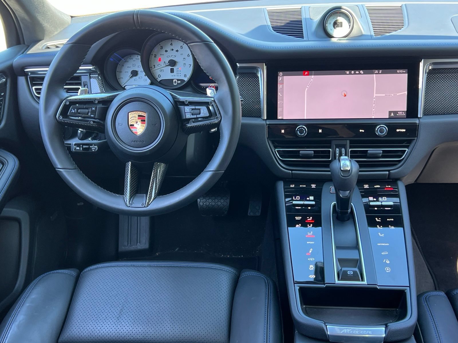 Certified 2026 Porsche Macan GTS AWD/4WD image 14