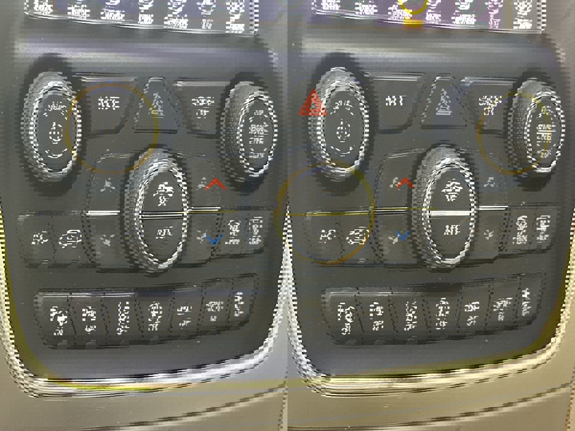 Used 2018 Jeep Grand Cherokee Limited image 23