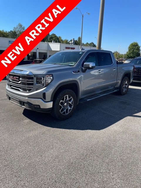 Used 2024 GMC Sierra 1500 SLT image 1