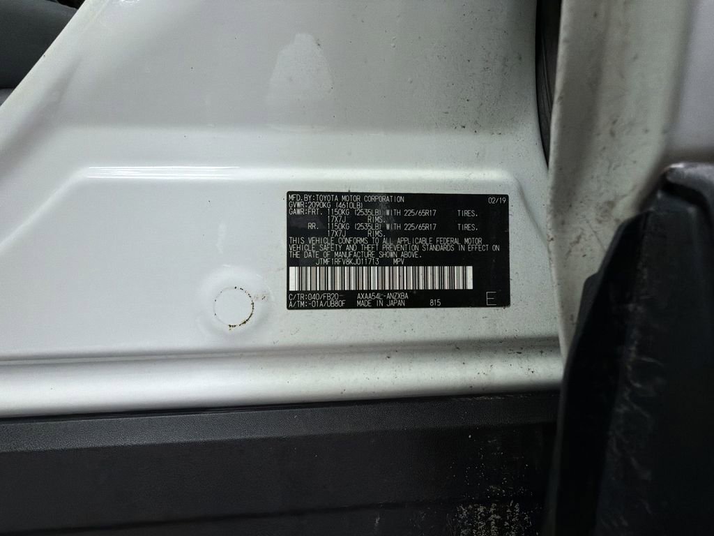 Used 2019 Toyota RAV4 LE image 15