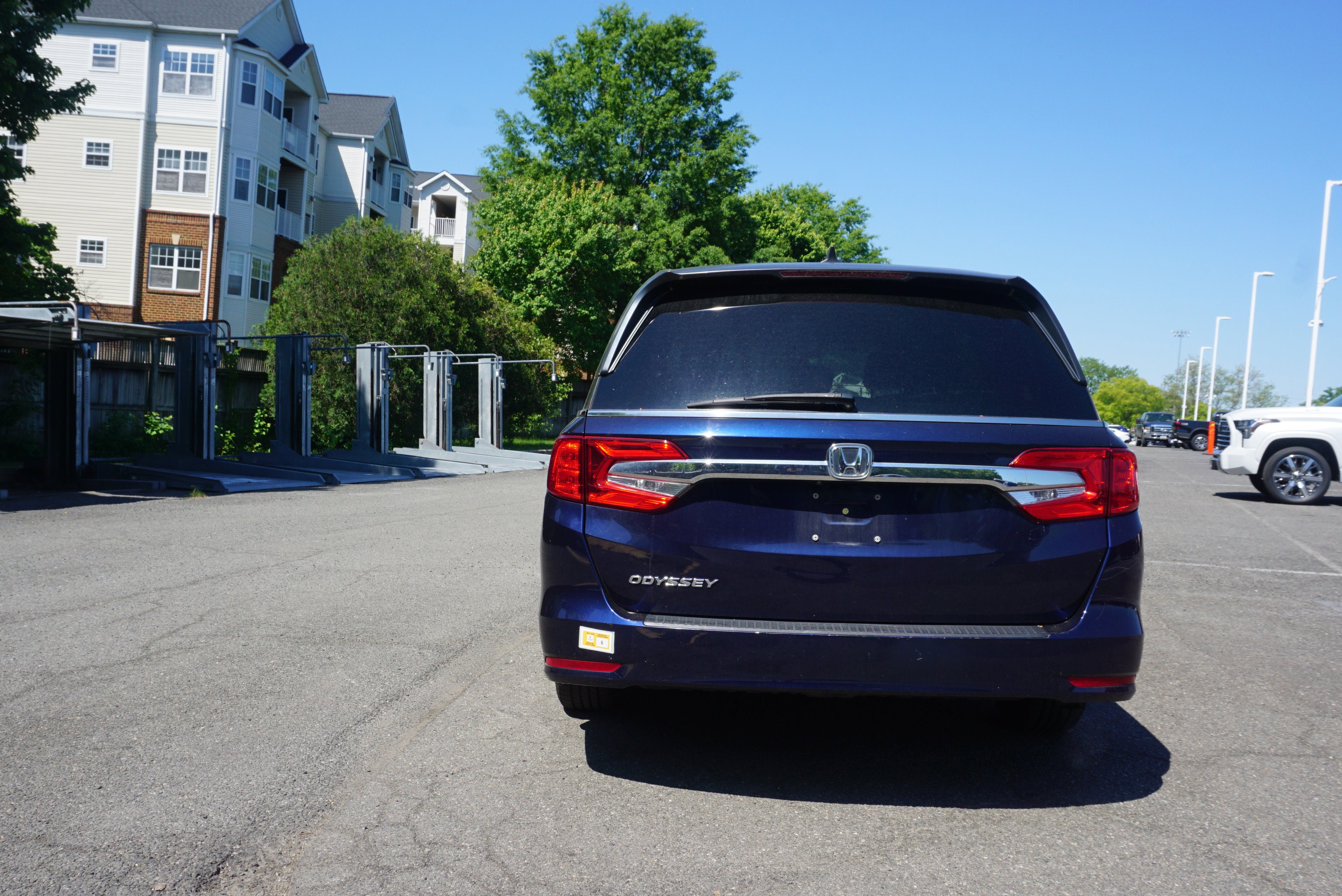 Used 2019 Honda Odyssey EX image 5