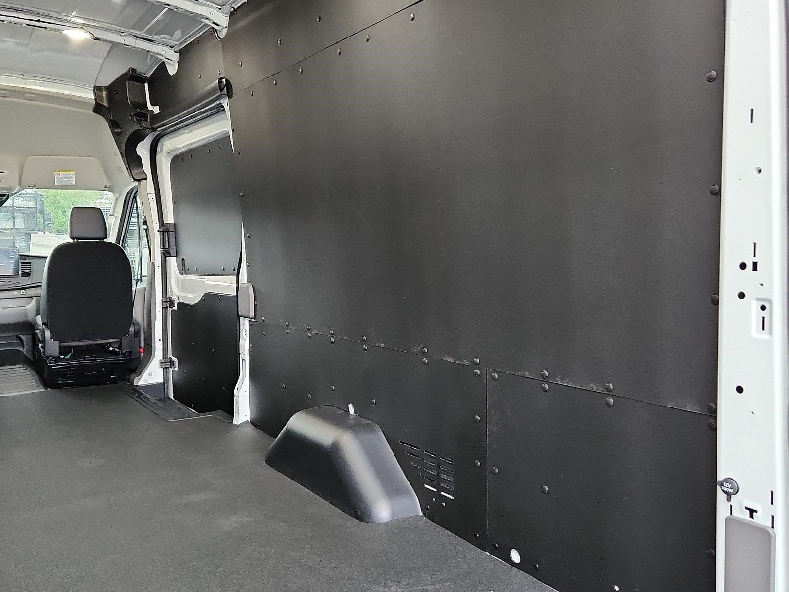 New 2026 Ford Transit 350 148 High Roof Extended w/ Load Area Protection Package RWD image 15