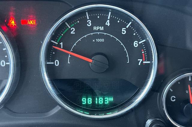 Used 2014 Jeep Wrangler Unlimited Sahara AWD/4WD image 28