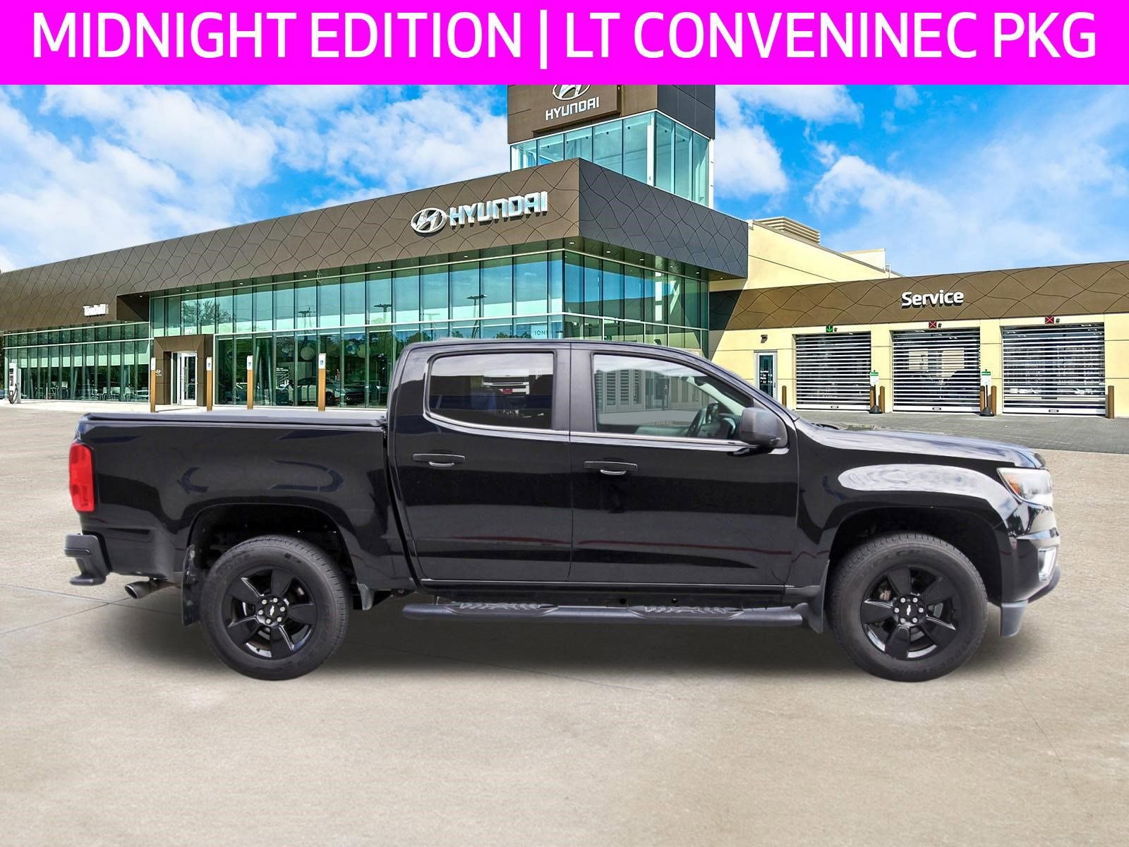 Used 2017 Chevrolet Colorado LT w/ Midnight Edition RWD image 4
