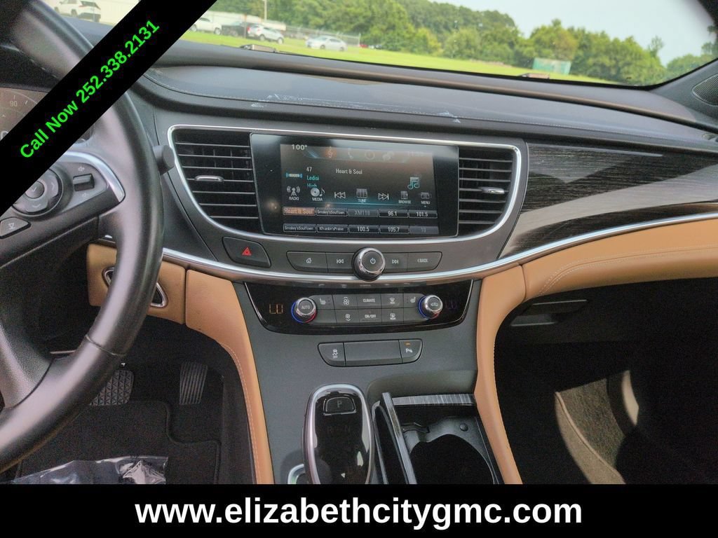Used 2018 Buick LaCrosse Essence FWD image 18