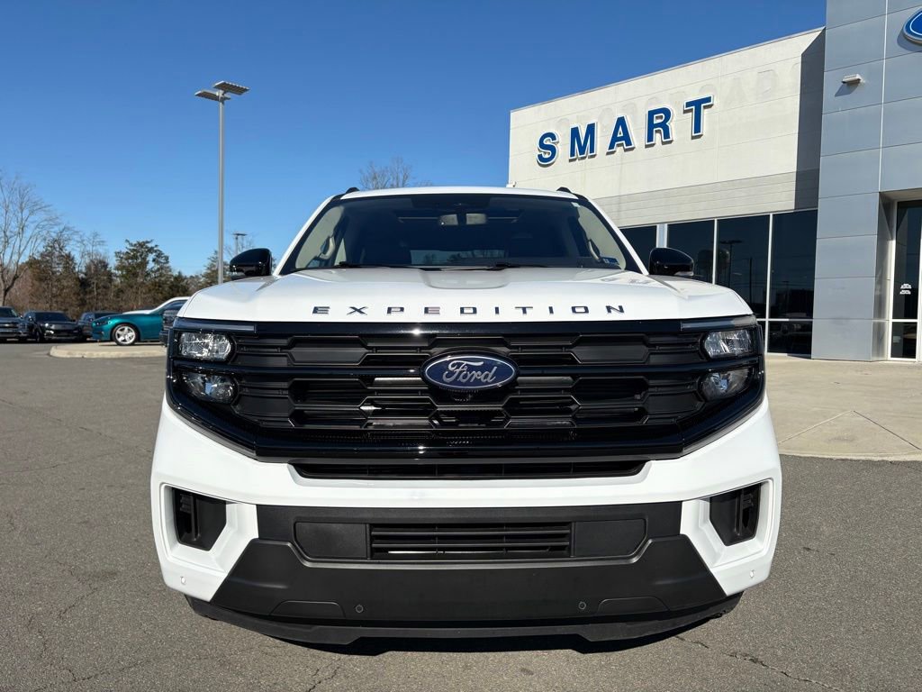 Certified 2025 Ford Expedition Active image 9