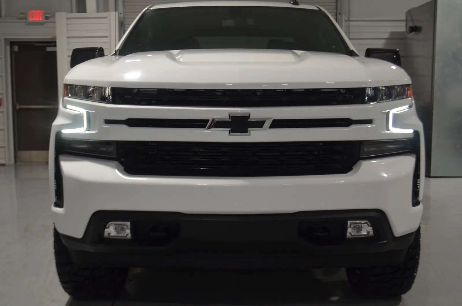 Used 2019 Chevrolet Silverado 1500 RST w/ All-Star Edition image 2