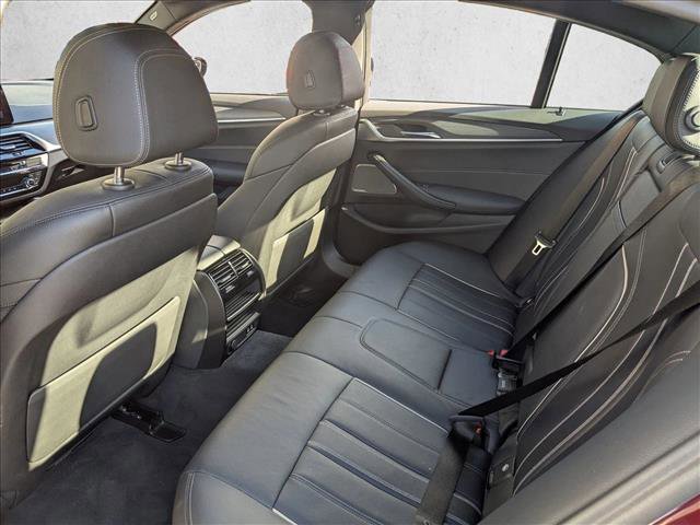 Certified 2023 BMW 530e xDrive w/ Premium Package image 18